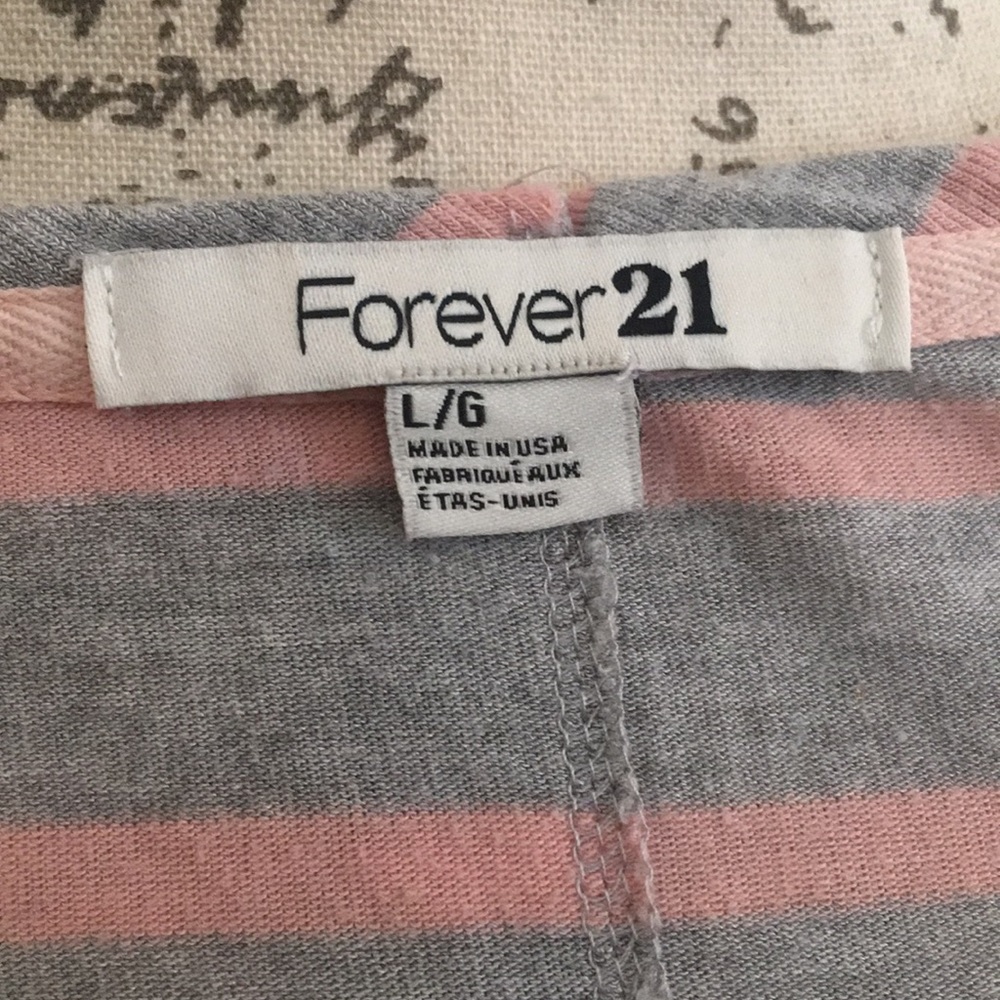 Forever21 Top - Picture 5 of 5